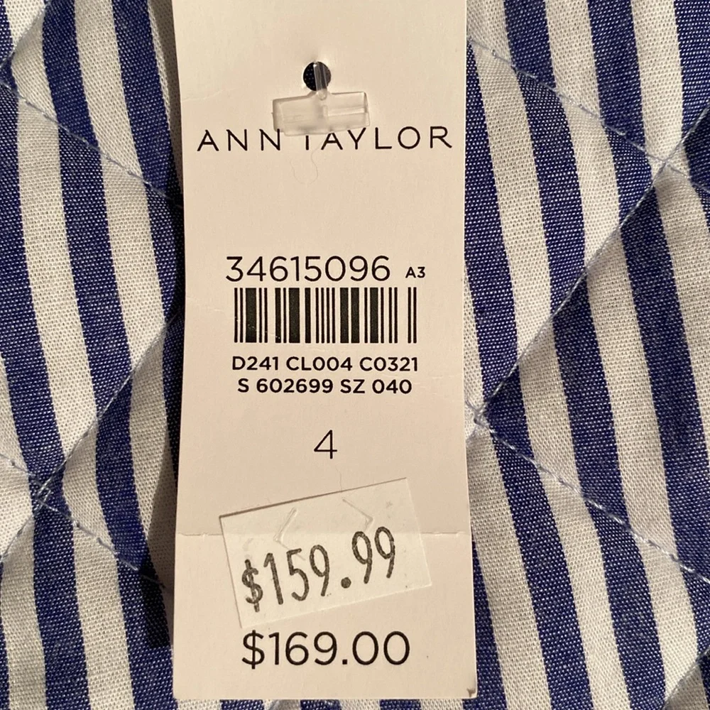New Ann Taylor blue quilted jacket size:4 - Picture 8 of 8
